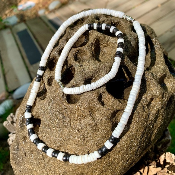 Shell necklace/bracelet set 🐚 - Picture 1 of 1